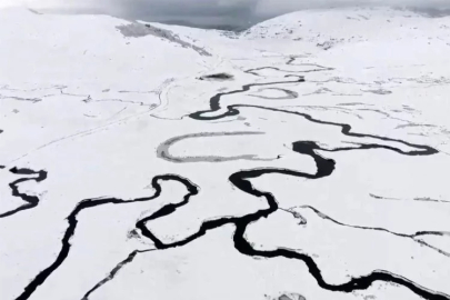 The beauty of snow in the famous Menderesleri at Perşembe Plateau