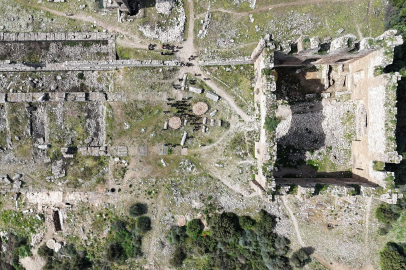 Aspendos geleceğe miras bırakılıyor