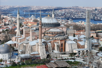 2. Bayezid Minaresi'nde söküm işlemi havadan görüntülendi