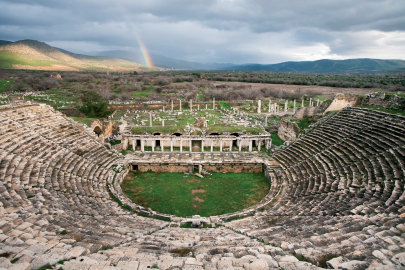 Aydın'ın Tarihî Hazinelerinden Birisi: Aphrodisias