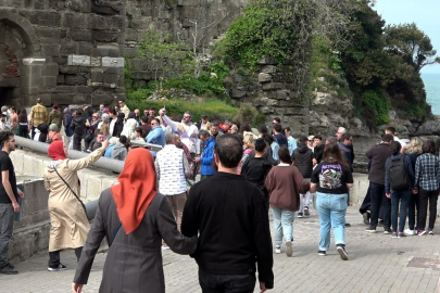 Karadeniz'in incisi Amasra’ya günlük 80 bin ziyaretçi