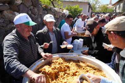 Niğde'de asırlık gelenek 'Helva Şenliği'