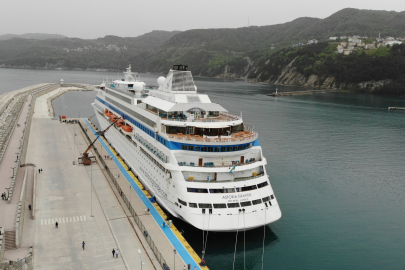 Amasra sokakları Ruslarla doldu