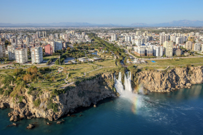 Названы наиболее предпочитаемые города во время праздника