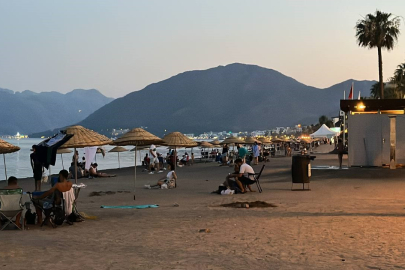 Marmarisliler güneş batarken sahillere akın ediyor