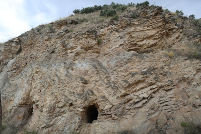 Elazığ'daki o dağ yıllardır gizemini koruyor