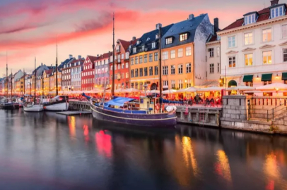 In Copenhagen, tourists who collect trash will be rewarded