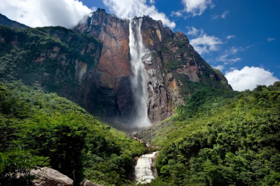 Canaima Ulusal Parkı: Doğanın Saklı Cenneti