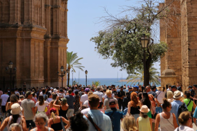 The Times yazdı: Turizm öfkesi Avrupa'yı kasıp kavuruyor