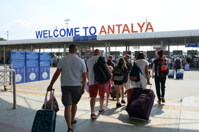 "Canımızı sıkan, turizme olumsuz etki eden rötarlar yaşanıyor"