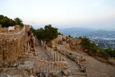 Syedra Antik Kenti Kazıları Hız Kazandı: Tarih Turizme Kazandırılıyor