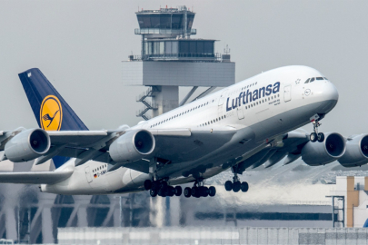 Lufthansa’da Alarm Zilleri: Rekor Gelirler Kâra Dönüşemiyor