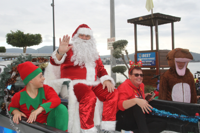 Fethiye’de Geleneksel Noel Pazarı Coşkuyla Gerçekleşti