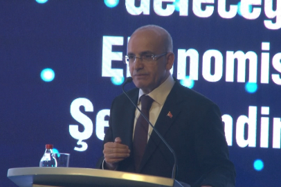 Bakan Şimşek: "2024'te Ekonomi Beklenenden Daha İyi"