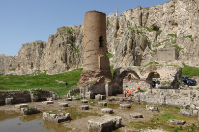 Eski Van Şehri Tarihi İhtişamıyla Yeniden Canlanıyor